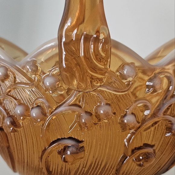 Fenton Amber Cameo Lily of the Valley Basket - Picture 2 of 10
